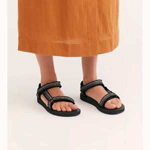 Teva Original Universal Maressa free people sandal